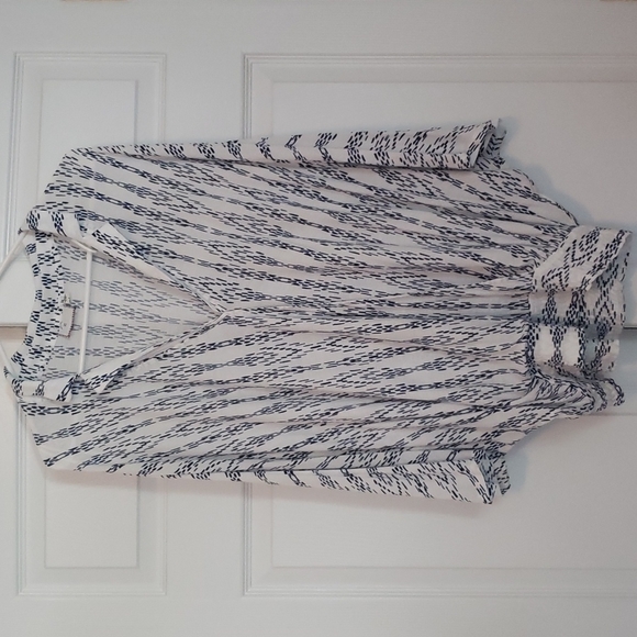 Anthropology Top - Picture 1 of 5